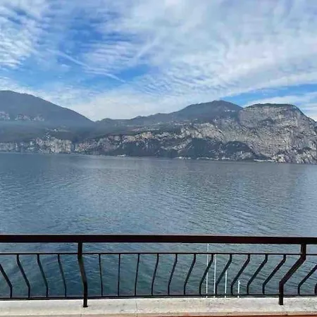 Dolce View
