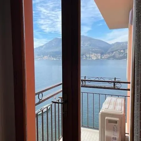 Dolce View Apartmán Brenzone sul Garda